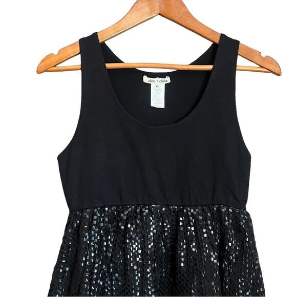 Alice + Olivia black sparkly skirt dress. Size xs - Picture 2 of 9